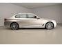 BMW 5-Serie Sedan 530e M-Sportpakket / Schuifdak / Comfort stoelen / Head-up / Park assist / Alu wielen 20 inch