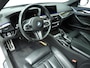 BMW 5-Serie Sedan 530e M-Sportpakket / Schuifdak / Comfort stoelen / Head-up / Park assist / Alu wielen 20 inch