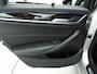 BMW 5-Serie Sedan 530e M-Sportpakket / Schuifdak / Comfort stoelen / Head-up / Park assist / Alu wielen 20 inch