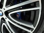 BMW 5-Serie Sedan 530e M-Sportpakket / Schuifdak / Comfort stoelen / Head-up / Park assist / Alu wielen 20 inch