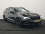BMW 3-Serie Touring 330e Sportline Plug In Hybrid 293pk Dealer O.H PHEV | Camera | Apple Carplay | Lederen Sportstoelen Verwarmd | Harman Kardon | Black Optic | Navigatie | Sfeerverlichting | Virtual | DAB |