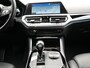 BMW 3-Serie Touring 330e Sportline Plug In Hybrid 293pk Dealer O.H PHEV | Camera | Apple Carplay | Lederen Sportstoelen Verwarmd | Harman Kardon | Black Optic | Navigatie | Sfeerverlichting | Virtual | DAB |