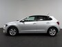 Volkswagen Polo 1.0 TSI DSG Comfortline Navigatie Climate Control Parkeer Sensoren DAB Extra Getint Glas Lichtmetalen velgen