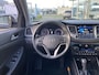 Hyundai Tucson 1.6 T-GDi Premium 4WD / Automaat / NL-Auto / 1e-Eigenaar / Vol-Leder / Stoel-/Stuurverwarming / Stoelverkoeling / Trekhaak / Keyless / LED / Cruise-Control / Climate-Control / Stoelverwarming-Achter / DAB Radio-Bluetooth / Navi / PDC V+A / Camera-Achter / 19'' LMV / All-Season / ENZ.