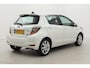 Toyota Yaris 1.5 Full Hybrid Dynamic | Origineel NL | Navigatie | Keyless | Parkeersensoren voor/achter | Cruise | Clima | Camera | 16 inch | Premium audio | Dakspoiler