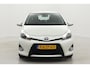 Toyota Yaris 1.5 Full Hybrid Dynamic | Origineel NL | Navigatie | Keyless | Parkeersensoren voor/achter | Cruise | Clima | Camera | 16 inch | Premium audio | Dakspoiler
