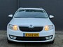 Skoda Octavia Combi 1.2 TSI Greentech Ambition Businessline NAVI | CRUISE | PDC | TREKHAAK | AIRCO | NWE APK