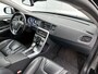Volvo V60 1.6 T4 R-Design | Panorama Dak | Trekhaak | Memory Seats |