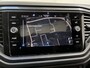 Volkswagen T-Roc 1.5 TSI R-Line / AUTOMAAT/ PANO/ 2x R-LINE/ PARK. SENSOREN + CAMERA/ LED/ DODE HOEK/ ADAPT. CRUISE/ NAV/ APP-CONNECT/ DIGITAL DASH./ DAB/ ELEK. ACHTERKLEP/ 19'' LMV
