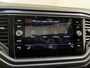 Volkswagen T-Roc 1.5 TSI R-Line / AUTOMAAT/ PANO/ 2x R-LINE/ PARK. SENSOREN + CAMERA/ LED/ DODE HOEK/ ADAPT. CRUISE/ NAV/ APP-CONNECT/ DIGITAL DASH./ DAB/ ELEK. ACHTERKLEP/ 19'' LMV
