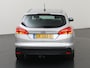 Ford Focus Wagon 1.0 Titanium | Trekhaak | Navigatie | Voorruitverwarming | Cruise Control | Climate Control Parkeersensoren |