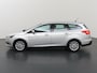 Ford Focus Wagon 1.0 Titanium | Trekhaak | Navigatie | Voorruitverwarming | Cruise Control | Climate Control Parkeersensoren |
