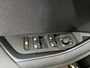 Skoda Karoq 1.0 TSI Ambition / ELEKTR. TREKHAAK/ KEYLESS/ SMARTLINK/ PARK. SENSOREN + CAMERA/ NAVI/ SPRAAKBEDIENING/ CLIMA/ STOEL-STUUR VERWARM.