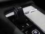 Volvo XC90 2.0 T8 Recharge AWD Business Pro [TREKHAAK, APPLE CARPLAY, ANDROID AUTO, ADAPTIVE CRUISE CONTROL, 360 CAMERA, STUURVERWARMING, STOELVERWARMING, NIEUWSTAAT]