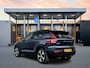 Volvo XC40 Recharge Twin Pro | 19" Allseason | Panoramadak | Leder / Nubuck | Trekhaak | 360 Camera | Harman Kardon | Elektr. verst. stoelen | Adaptieve Cruise | BLIS | Warmtepomp
