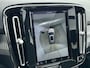 Volvo XC40 Recharge Twin Pro | 19" Allseason | Panoramadak | Leder / Nubuck | Trekhaak | 360 Camera | Harman Kardon | Elektr. verst. stoelen | Adaptieve Cruise | BLIS | Warmtepomp
