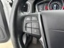 Volvo V60 T3 2.0 Polar+ | 17" | Parkeerverwarming | Stoel/stuurverwarming | Half Leder | Xenon | Navigatie | Parkeersensor Achter | Cruise control | Regensensor