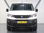 Peugeot e-Partner 136PK L1 50 kWh | NIEUW!! | AUTOMAAT | AppleCarPlay/AndroidAuto | Armsteun | Stoel/Stuurverwarming | Camera | Climate Control | Cruise Control | Parkeersensoren |