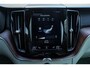 Volvo XC60 T8 Twin Engine AWD Inscription | Luchtvering | 22 inch LM | Trekhaak | Stoelventilatie | B&W Premium Audio |