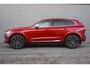 Volvo XC60 T8 Twin Engine AWD Inscription | Luchtvering | 22 inch LM | Trekhaak | Stoelventilatie | B&W Premium Audio |