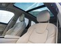 Volvo XC60 T8 Twin Engine AWD Inscription | Luchtvering | 22 inch LM | Trekhaak | Stoelventilatie | B&W Premium Audio |