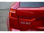Volvo XC60 T8 Twin Engine AWD Inscription | Luchtvering | 22 inch LM | Trekhaak | Stoelventilatie | B&W Premium Audio |