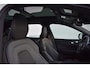 Volvo XC60 2.0 B5 250PK R-Design ORG.NED / PANORAMADAK / HEAD-UP / NAP / TREKHAAK / LEER / HARMAN-KARDON / LED / 360CAMERA