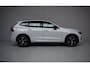 Volvo XC60 2.0 B5 250PK R-Design ORG.NED / PANORAMADAK / HEAD-UP / NAP / TREKHAAK / LEER / HARMAN-KARDON / LED / 360CAMERA