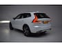 Volvo XC60 2.0 B5 250PK R-Design ORG.NED / PANORAMADAK / HEAD-UP / NAP / TREKHAAK / LEER / HARMAN-KARDON / LED / 360CAMERA