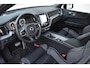 Volvo XC60 2.0 B5 250PK R-Design ORG.NED / PANORAMADAK / HEAD-UP / NAP / TREKHAAK / LEER / HARMAN-KARDON / LED / 360CAMERA