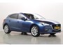 Mazda 3 2.0 120pk GT-M Trekhaak LED ACC 18" HUD Keyless Leder