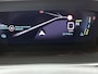 Peugeot e-2008 EV Allure Pack 50 kWh 136pk Automaat | 1ste Eigenaar | Accu SOH 93,9% | Navigatie | Climate Control | Cruise Control | Achteruitrijcamera | LED | 17" Lichtmetalen Velgen | Apple Carplay/Android Auto |