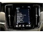 Volvo S90 2.0 T8 AWD 299kW/407pk Aut8 Inscription Exclusive BOWERS&WILKINS + OPEN DAK + ADAPT.CRUISE + 360 CAMERA + EL.TREKHAAK + STOELMASSAGE&-VENTILATIE + STOEL-&STUURVERWARMING + PARKSENSOREN + 20” LM-VELGEN!!