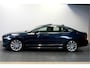 Volvo S90 2.0 T8 AWD 299kW/407pk Aut8 Inscription Exclusive BOWERS&WILKINS + OPEN DAK + ADAPT.CRUISE + 360 CAMERA + EL.TREKHAAK + STOELMASSAGE&-VENTILATIE + STOEL-&STUURVERWARMING + PARKSENSOREN + 20” LM-VELGEN!!