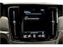 Volvo S90 2.0 T8 AWD 299kW/407pk Aut8 Inscription Exclusive BOWERS&WILKINS + OPEN DAK + ADAPT.CRUISE + 360 CAMERA + EL.TREKHAAK + STOELMASSAGE&-VENTILATIE + STOEL-&STUURVERWARMING + PARKSENSOREN + 20” LM-VELGEN!!