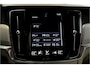 Volvo S90 2.0 T8 AWD 299kW/407pk Aut8 Inscription Exclusive BOWERS&WILKINS + OPEN DAK + ADAPT.CRUISE + 360 CAMERA + EL.TREKHAAK + STOELMASSAGE&-VENTILATIE + STOEL-&STUURVERWARMING + PARKSENSOREN + 20” LM-VELGEN!!