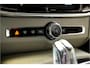 Volvo S90 2.0 T8 AWD 299kW/407pk Aut8 Inscription Exclusive BOWERS&WILKINS + OPEN DAK + ADAPT.CRUISE + 360 CAMERA + EL.TREKHAAK + STOELMASSAGE&-VENTILATIE + STOEL-&STUURVERWARMING + PARKSENSOREN + 20” LM-VELGEN!!