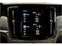 Volvo S90 2.0 T8 AWD 299kW/407pk Aut8 Inscription Exclusive BOWERS&WILKINS + OPEN DAK + ADAPT.CRUISE + 360 CAMERA + EL.TREKHAAK + STOELMASSAGE&-VENTILATIE + STOEL-&STUURVERWARMING + PARKSENSOREN + 20” LM-VELGEN!!