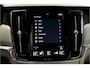 Volvo S90 2.0 T8 AWD 299kW/407pk Aut8 Inscription Exclusive BOWERS&WILKINS + OPEN DAK + ADAPT.CRUISE + 360 CAMERA + EL.TREKHAAK + STOELMASSAGE&-VENTILATIE + STOEL-&STUURVERWARMING + PARKSENSOREN + 20” LM-VELGEN!!