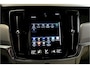Volvo S90 2.0 T8 AWD 299kW/407pk Aut8 Inscription Exclusive BOWERS&WILKINS + OPEN DAK + ADAPT.CRUISE + 360 CAMERA + EL.TREKHAAK + STOELMASSAGE&-VENTILATIE + STOEL-&STUURVERWARMING + PARKSENSOREN + 20” LM-VELGEN!!