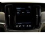 Volvo S90 2.0 T8 AWD 299kW/407pk Aut8 Inscription Exclusive BOWERS&WILKINS + OPEN DAK + ADAPT.CRUISE + 360 CAMERA + EL.TREKHAAK + STOELMASSAGE&-VENTILATIE + STOEL-&STUURVERWARMING + PARKSENSOREN + 20” LM-VELGEN!!