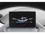BMW i3 Basis 120Ah 42 kWh / Navigatie / 19'' / Parkeerhulp achter / Navigatie / Harman Kardon / Stoelverwarming / Cruise Control / Warmtepomp / Getint glas