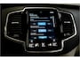 Volvo XC90 2.0 T8 Recharge AWD 287kW/390pk Aut8 Inscription Exclusive 7p LUCHTVERING + PANORAMADAK + PILOT ASSIST + STOELMASSAGE + HARMAN & KARDON + BLIS + STOELVERWARMING&-VENTILATIE + 360 CAMERA + KEYLESS + HEAD-UP + PARKSENSOREN + 21" LM-VELGEN!!