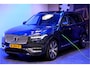 Volvo XC90 2.0 T8 Recharge AWD 287kW/390pk Aut8 Inscription Exclusive 7p LUCHTVERING + PANORAMADAK + PILOT ASSIST + STOELMASSAGE + HARMAN & KARDON + BLIS + STOELVERWARMING&-VENTILATIE + 360 CAMERA + KEYLESS + HEAD-UP + PARKSENSOREN + 21" LM-VELGEN!!
