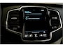 Volvo XC90 2.0 T8 Recharge AWD 287kW/390pk Aut8 Inscription Exclusive 7p LUCHTVERING + PANORAMADAK + PILOT ASSIST + STOELMASSAGE + HARMAN & KARDON + BLIS + STOELVERWARMING&-VENTILATIE + 360 CAMERA + KEYLESS + HEAD-UP + PARKSENSOREN + 21" LM-VELGEN!!