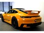 Porsche 911 3.0 Carrera 4 GTS 353kW/480pk Aut8 PCCB + PTS SIGNAL YELLOW + AERO PAKKET + INNODRIVE + PANO + CHRONO + LIFT + BURMESTER + 18-WEG STOELEN + PDLS+ + ACHTERASBESTURING + STOELVENTILATIE + STOEL-&STUURVERWARMING + 360 CAMERA + PARKSENSOREN + 20/21" LM-VELGEN