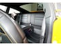 Porsche 911 3.0 Carrera 4 GTS 353kW/480pk Aut8 PCCB + PTS SIGNAL YELLOW + AERO PAKKET + INNODRIVE + PANO + CHRONO + LIFT + BURMESTER + 18-WEG STOELEN + PDLS+ + ACHTERASBESTURING + STOELVENTILATIE + STOEL-&STUURVERWARMING + 360 CAMERA + PARKSENSOREN + 20/21" LM-VELGEN