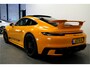 Porsche 911 3.0 Carrera 4 GTS 353kW/480pk Aut8 PCCB + PTS SIGNAL YELLOW + AERO PAKKET + INNODRIVE + PANO + CHRONO + LIFT + BURMESTER + 18-WEG STOELEN + PDLS+ + ACHTERASBESTURING + STOELVENTILATIE + STOEL-&STUURVERWARMING + 360 CAMERA + PARKSENSOREN + 20/21" LM-VELGEN