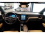 Volvo XC60 B4 155kW/211pk Aut8 MHEV Ultimate Bright PANORAMADAK + HARMAN/KARDON + STUURVERWARMING + BLIS + ADAPT.CRUISE + PILOT ASSIST + STOELVERWARMING&-VENTILATIE + LANE ASSIST + CAMERA + KEYLESS + HEAD-UP + PARKSENSOREN V&A + 20" LM-VELGEN!!