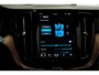 Volvo XC60 B4 155kW/211pk Aut8 MHEV Ultimate Bright PANORAMADAK + HARMAN/KARDON + STUURVERWARMING + BLIS + ADAPT.CRUISE + PILOT ASSIST + STOELVERWARMING&-VENTILATIE + LANE ASSIST + CAMERA + KEYLESS + HEAD-UP + PARKSENSOREN V&A + 20" LM-VELGEN!!
